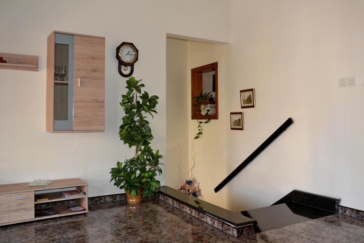 Silia'S Maisonette Marsaskala Exterior foto